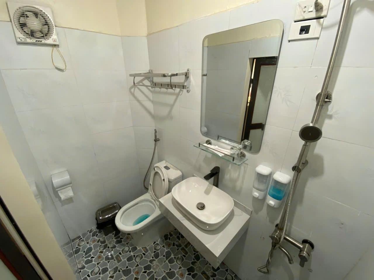 Ali Homestay Ninh Binh Esterno foto